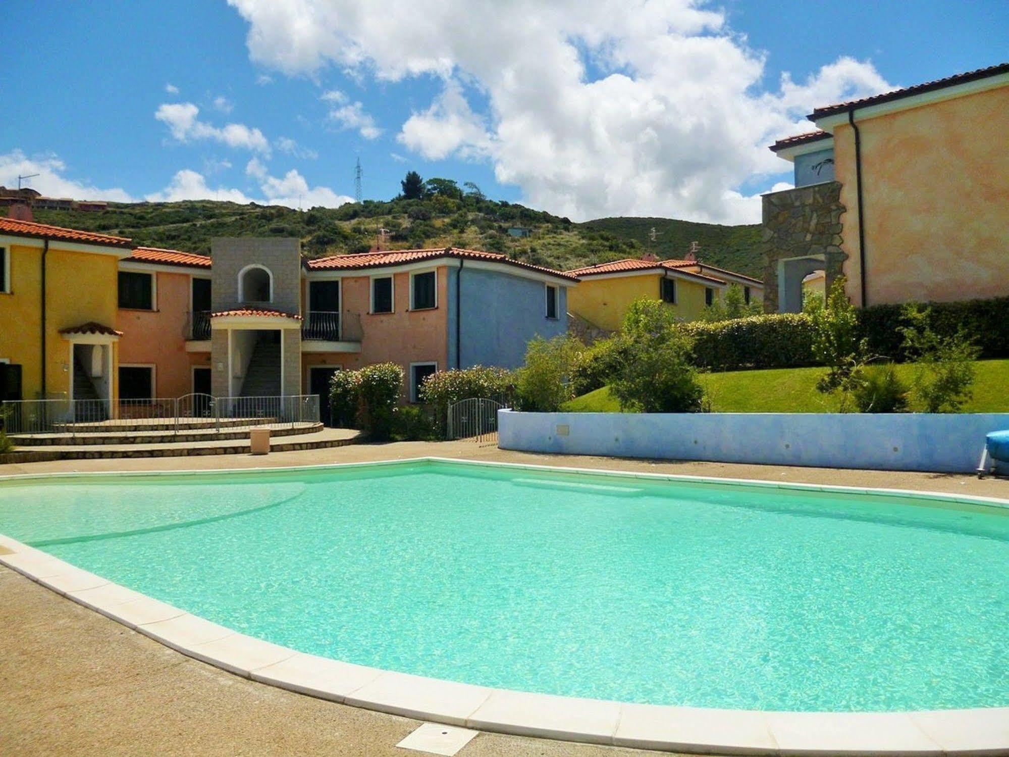 R&Z Getaway Apartment Santa Maria Coghinas Exterior photo