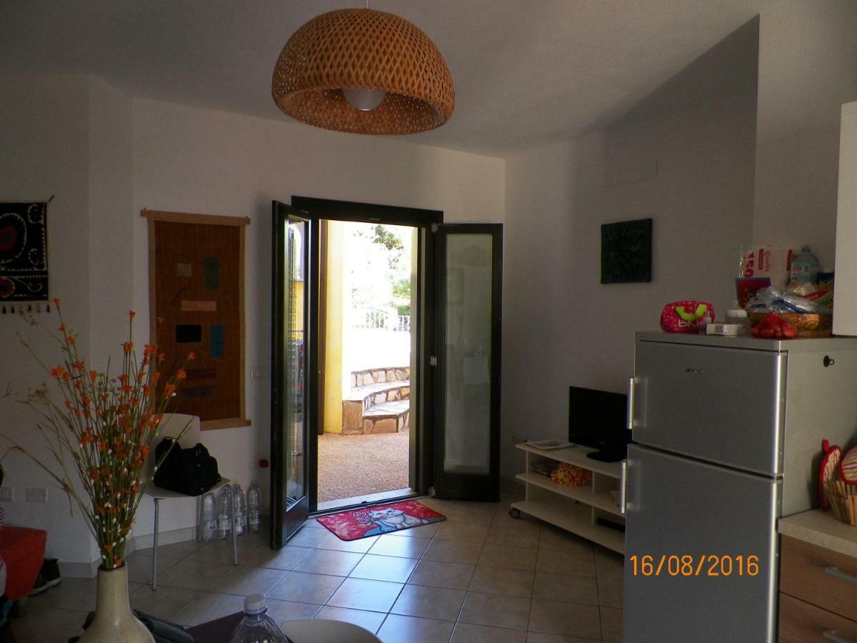 R&Z Getaway Apartment Santa Maria Coghinas Exterior photo