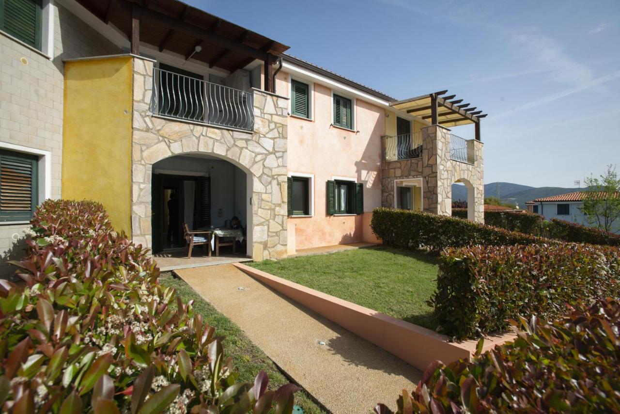 R&Z Getaway Apartment Santa Maria Coghinas Exterior photo